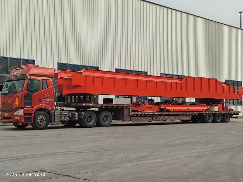 通用橋式起重機(jī) QDXX32/5t—19.5m 電動(dòng)單梁橋式起重機(jī) 2臺(tái) LD10t—16.5m 制作完成，發(fā)往河北石家莊交付客戶使用。