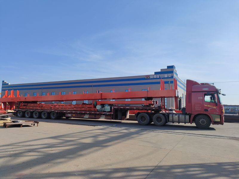 電動(dòng)葫蘆門式起重機(jī)  2臺(tái) MHxh10t—24m 制作完成，發(fā)往湖北交付客戶使用