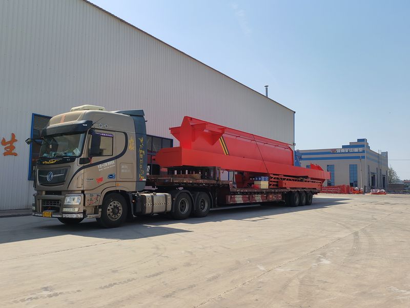 電動葫蘆門式起重機(jī) MHxh16t—32m 制作完成，發(fā)往新疆交付客戶使用。