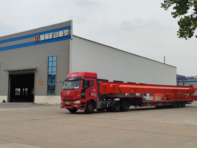 電動葫蘆門式起重機(jī) MHxh10t—20m 制作完成，發(fā)往新疆交付客戶使用。