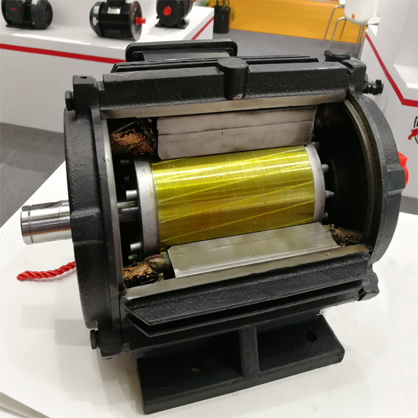 <strong><font color='#0000FF'>如何選用適合的碳刷型號(hào)規(guī)格</font></strong>